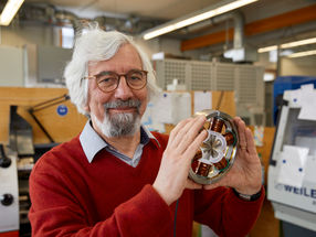 Honouring the inventor who brought single atoms into focus
