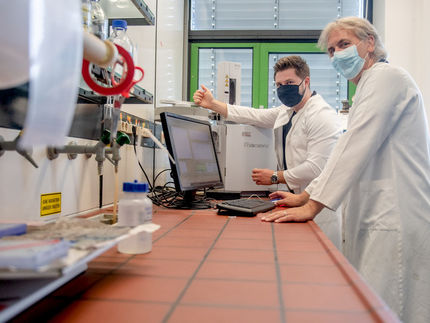 New kind of interaction discovered in hydrogen-producing enzymes