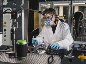 Environmentally friendly manufacture of battery electrodes