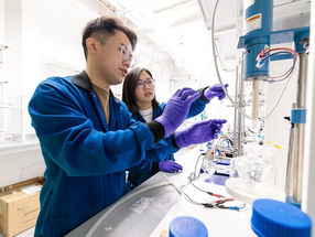 Assistant Professor Chong Liu (right) and her team use specialized electrode materials and membranes to pull lithium ions from salt brines without the need for harsh chemicals.