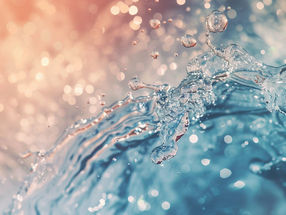 First-ever X-ray attosecond experiment on liquids provides new insights into water’s molecular properties