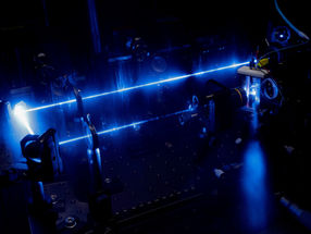 Sustainable Energy: Researchers Unveil New Ways to Control Light Absorption with Iron Compounds