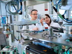 A turning point in packaging development - with the AI application hub for plastic packaging