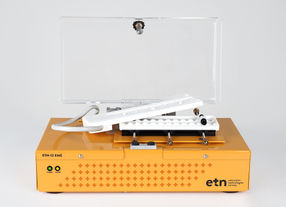 ETN-12 EME: Opened cover and vial set in position 2